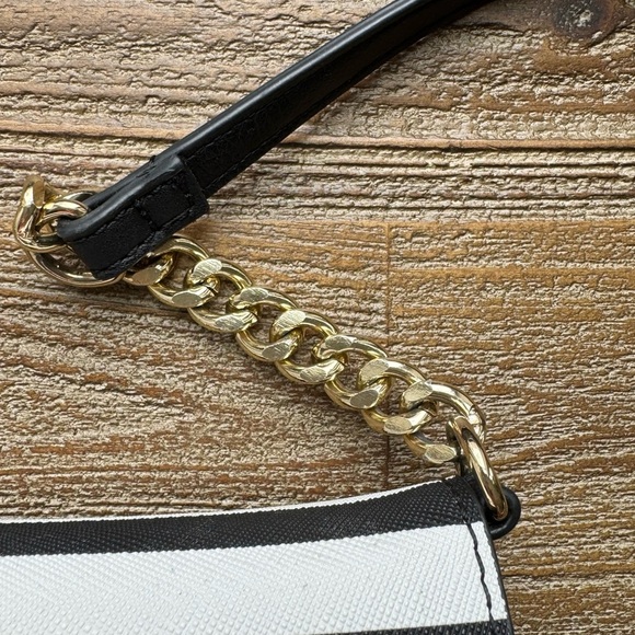 Aldo Striped Wallet Crossbody Bag - Black & White with Gold Chain - Picture 4 of 15